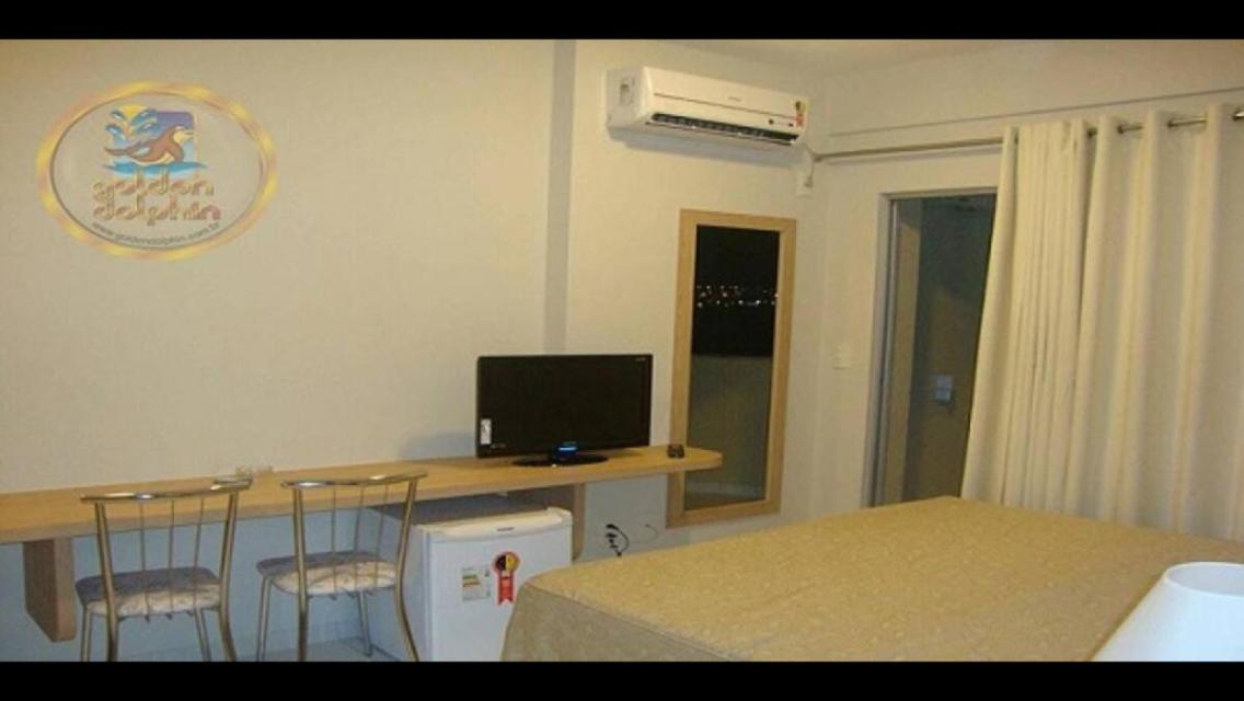 Hotel Golden Dolphin Com Cafe Da Manha! Piscinas 24H カルダス・ノバス エクステリア 写真