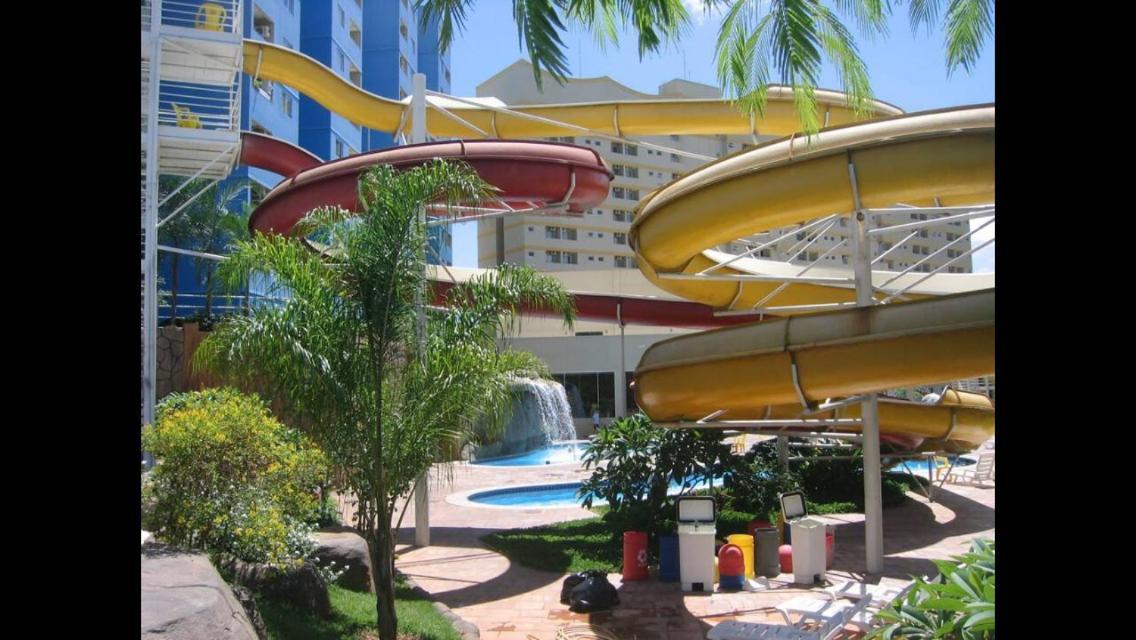 Hotel Golden Dolphin Com Cafe Da Manha! Piscinas 24H カルダス・ノバス エクステリア 写真