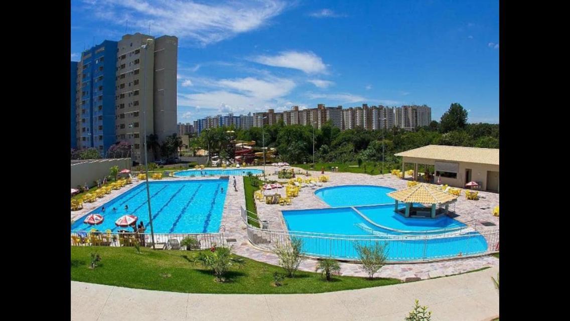 Hotel Golden Dolphin Com Cafe Da Manha! Piscinas 24H カルダス・ノバス エクステリア 写真