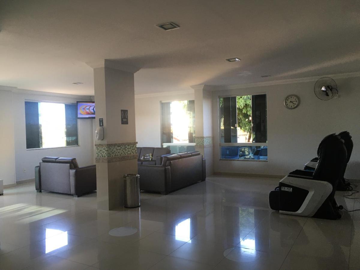 Hotel Golden Dolphin Com Cafe Da Manha! Piscinas 24H カルダス・ノバス エクステリア 写真