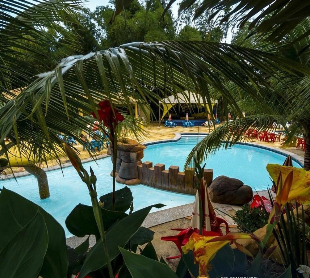 Hotel Golden Dolphin Com Cafe Da Manha! Piscinas 24H カルダス・ノバス エクステリア 写真